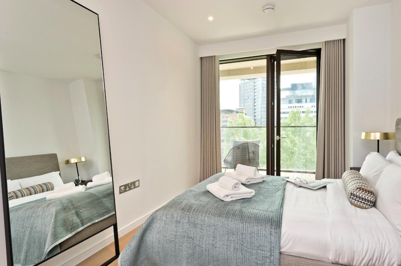 Elegant And Modern Apartments In Canary Wharf Right Next To Thames London Eksteriør billede