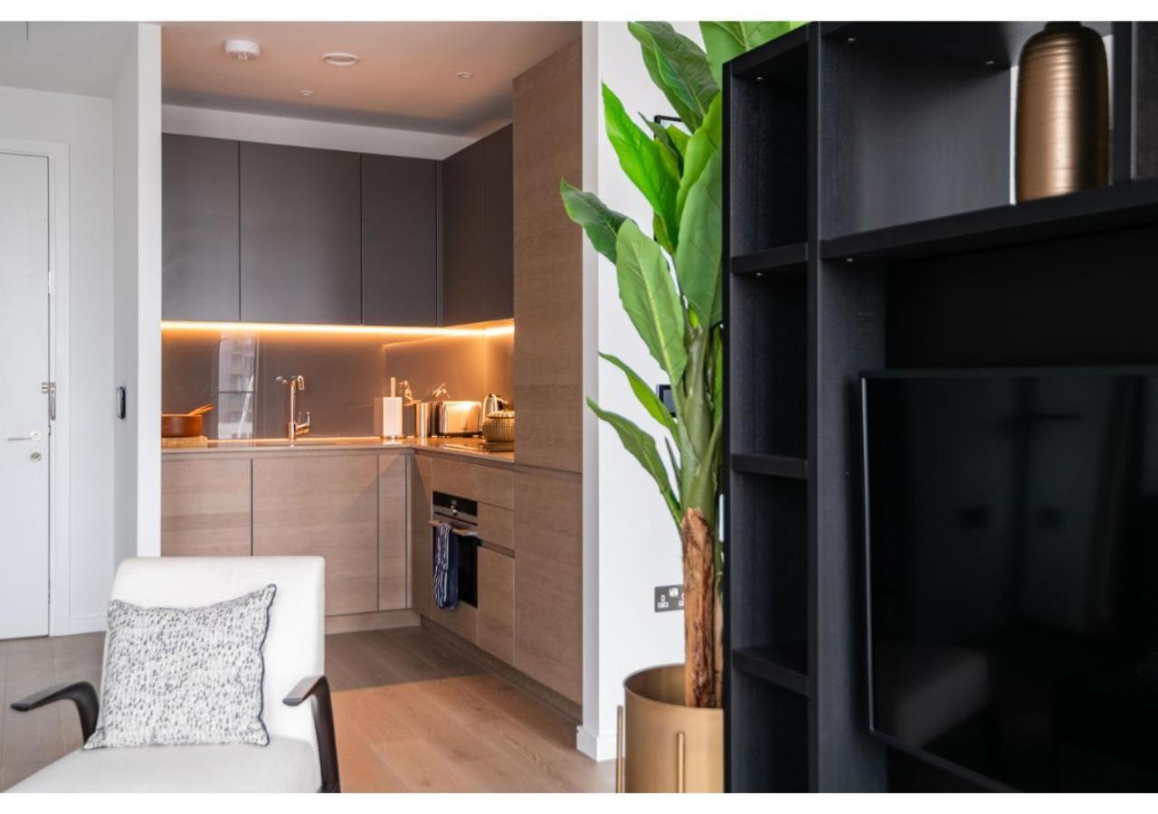 Elegant And Modern Apartments In Canary Wharf Right Next To Thames London Eksteriør billede