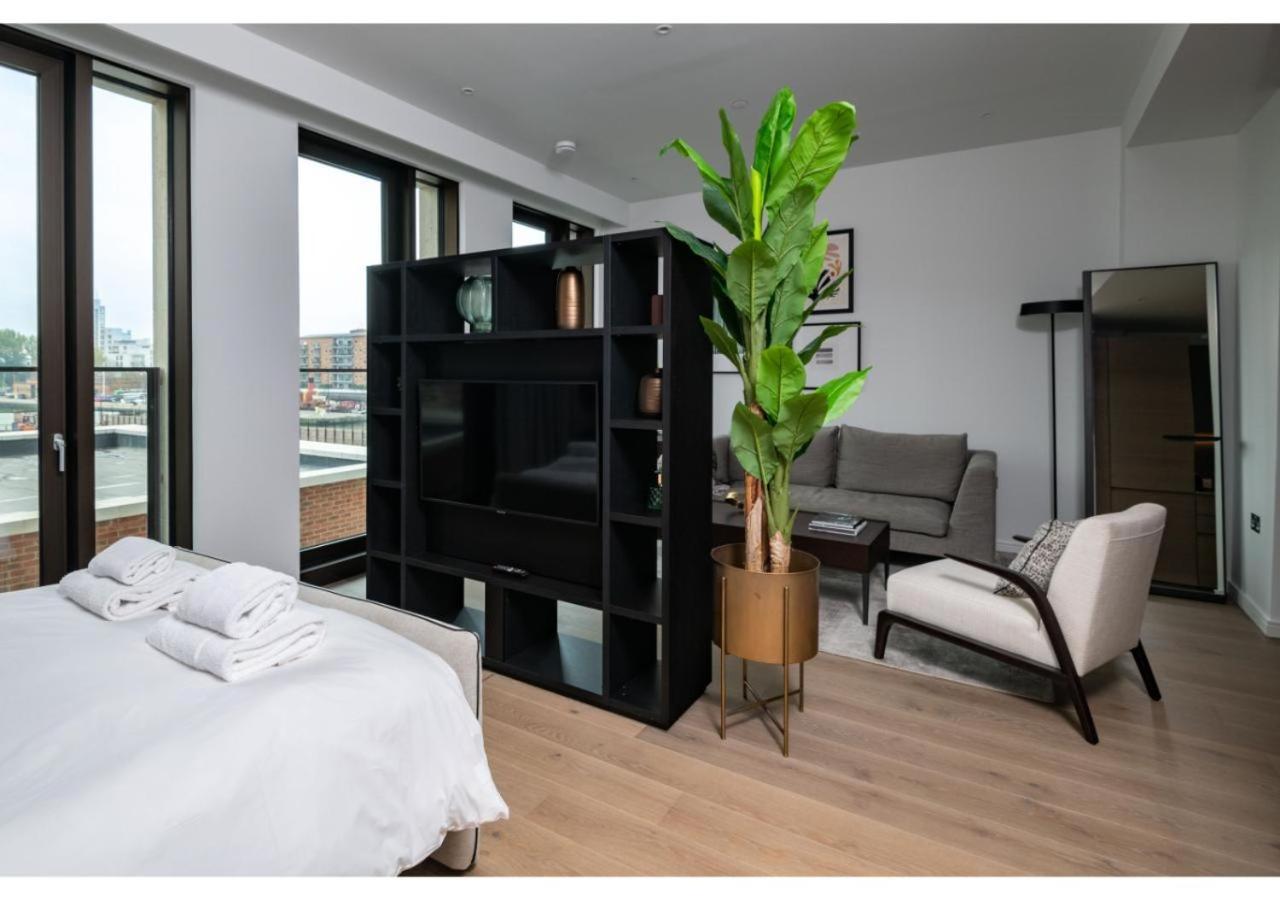 Elegant And Modern Apartments In Canary Wharf Right Next To Thames London Eksteriør billede
