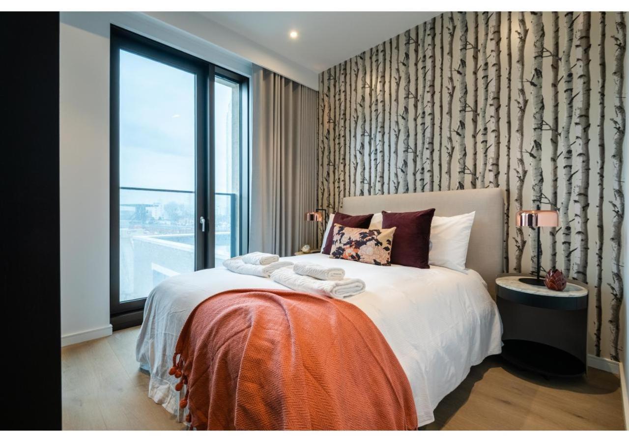 Elegant And Modern Apartments In Canary Wharf Right Next To Thames London Eksteriør billede